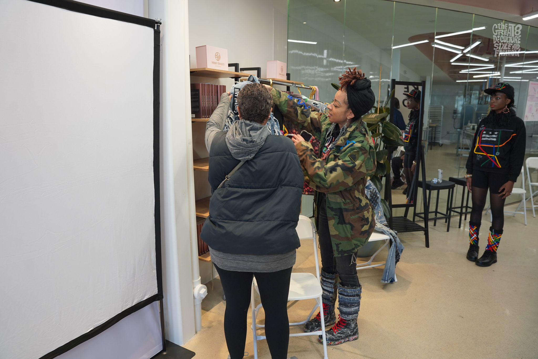 2D Showcases Pieces From Her Collection